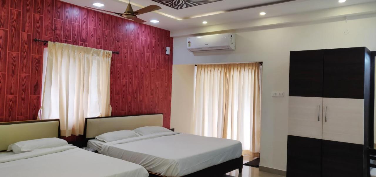 Ambāsamudram Hotel Ambai Grand מראה חיצוני תמונה