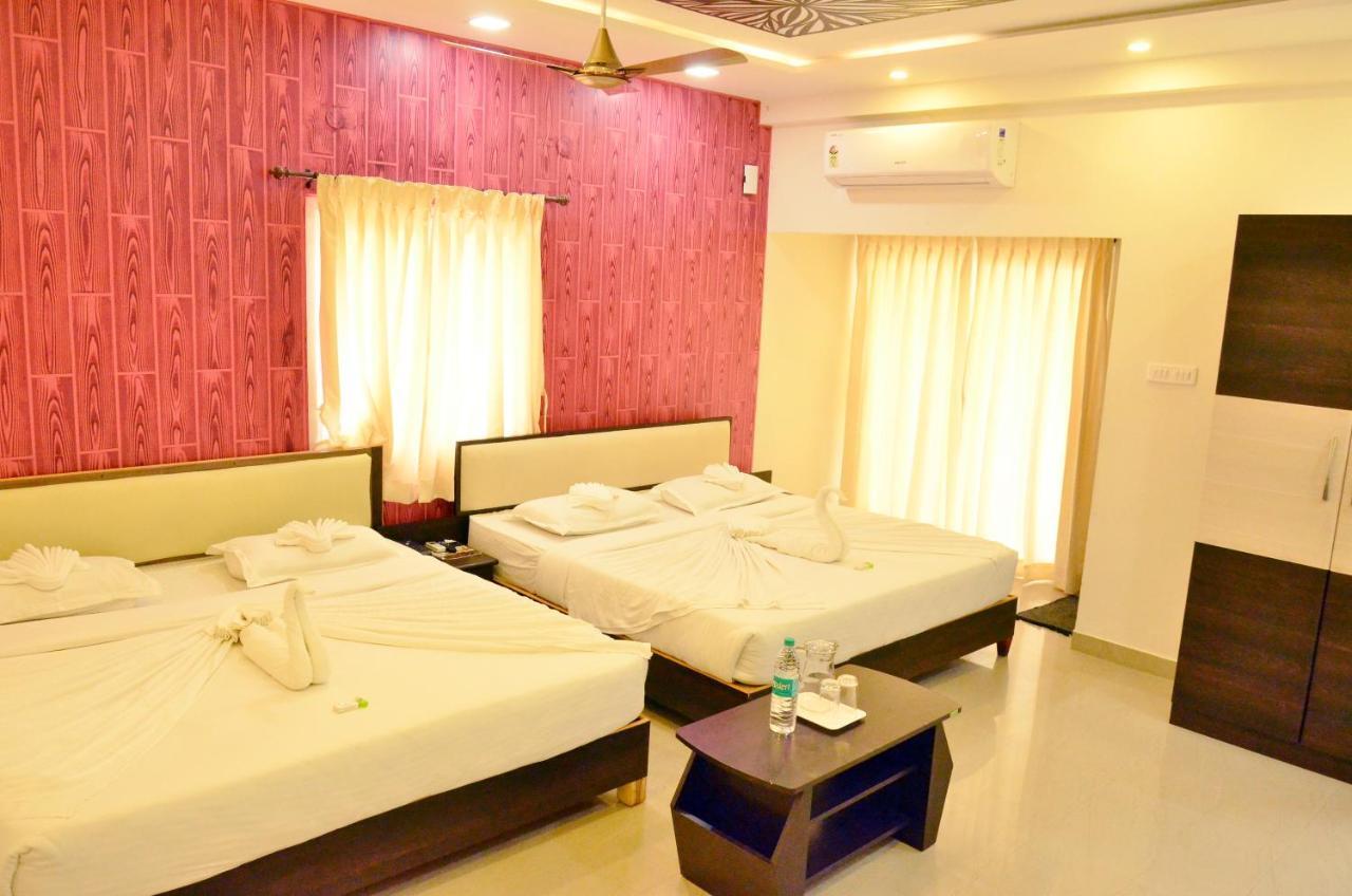 Ambāsamudram Hotel Ambai Grand מראה חיצוני תמונה